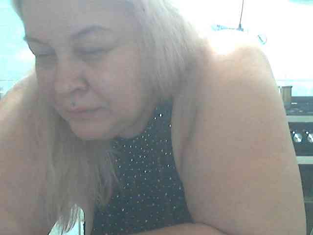 AriannaMilf webcam
