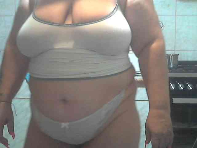 AriannaMilf webcam