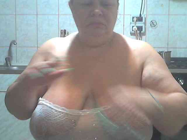 AriannaMilf webcam