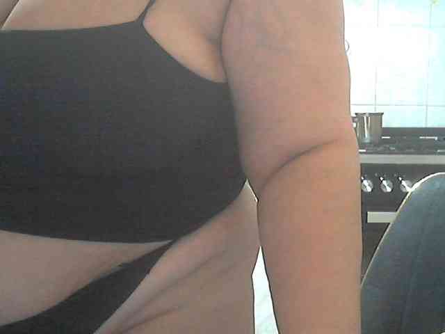 AriannaMilf webcam