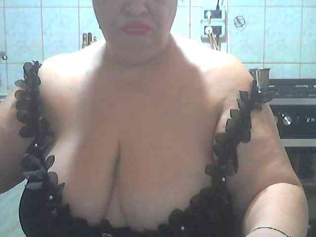AriannaMilf webcam