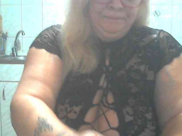 AriannaMilf webcam