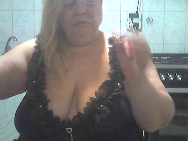 AriannaMilf webcam