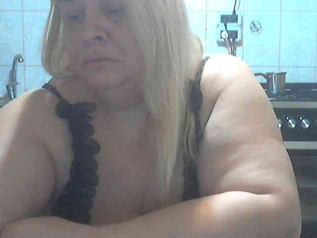 AriannaMilf webcam