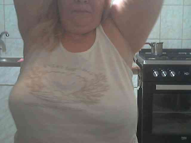 AriannaMilf webcam