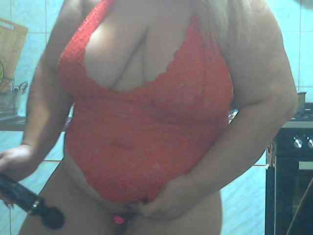 AriannaMilf webcam