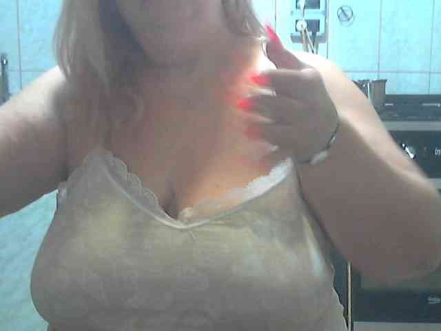 AriannaMilf webcam