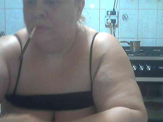 AriannaMilf webcam