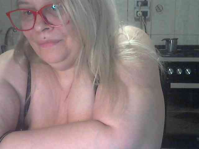 AriannaMilf webcam