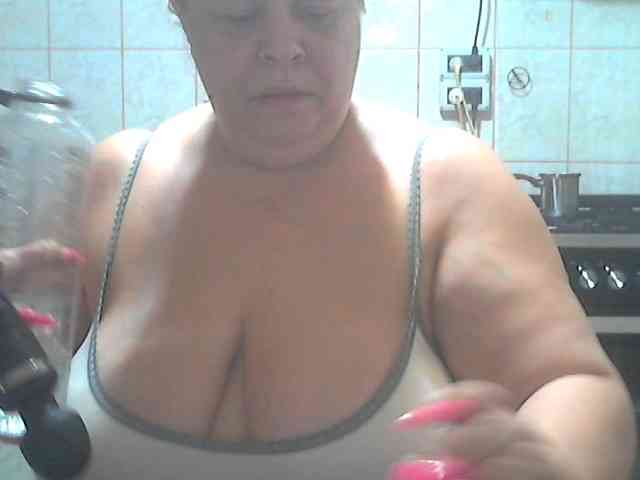 AriannaMilf webcam