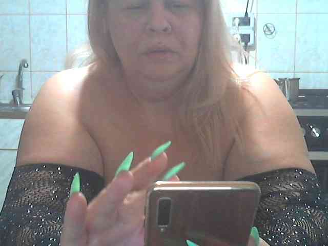 AriannaMilf webcam