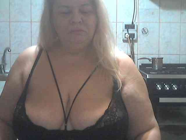 AriannaMilf webcam