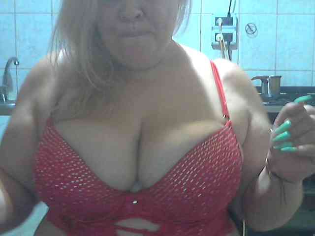 AriannaMilf webcam