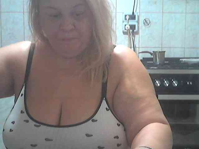 AriannaMilf webcam