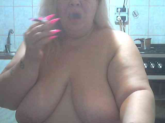 AriannaMilf webcam