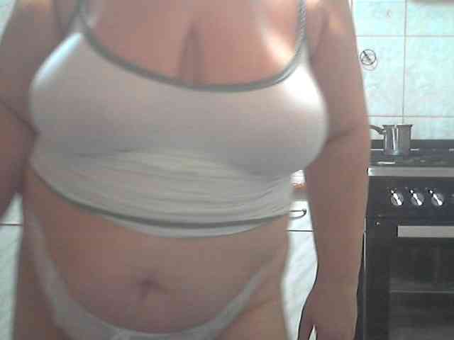 AriannaMilf webcam