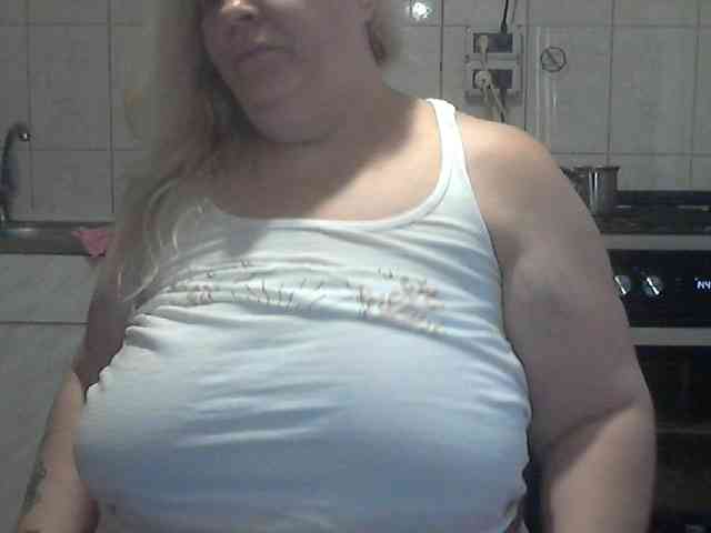 AriannaMilf webcam