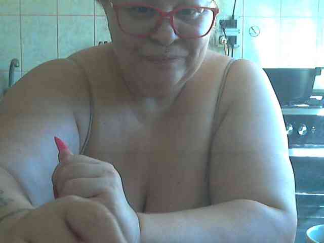 AriannaMilf webcam