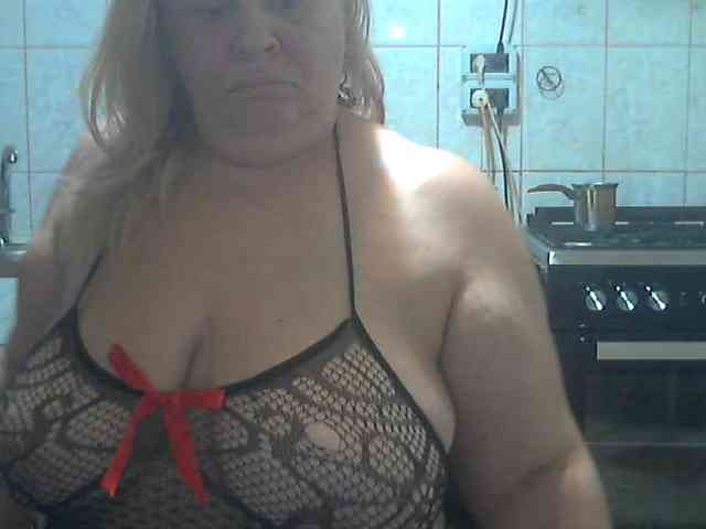 AriannaMilf webcam