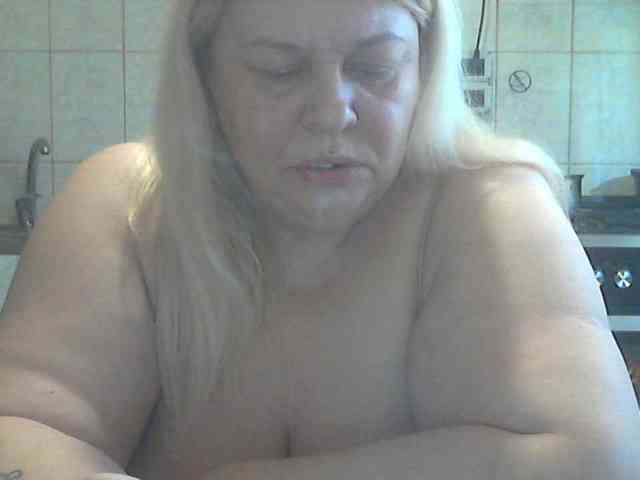 AriannaMilf's webcam live show