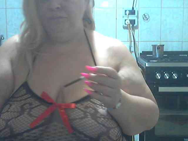 AriannaMilf webcam