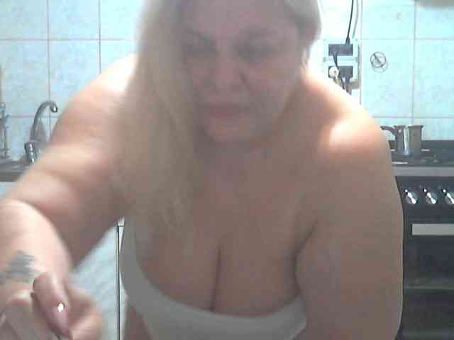 AriannaMilf webcam