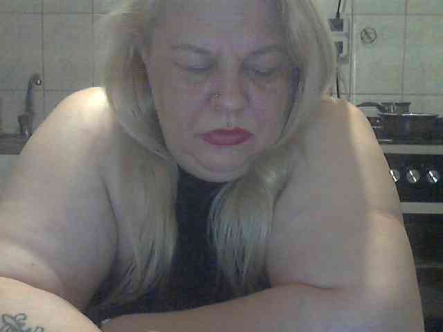 AriannaMilf webcam