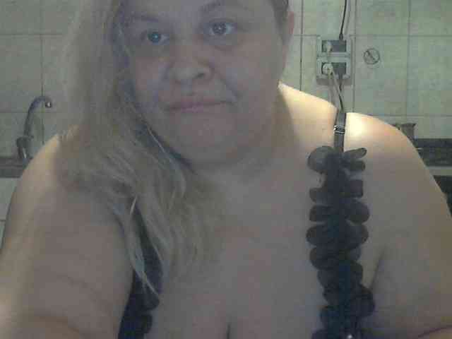 AriannaMilf webcam