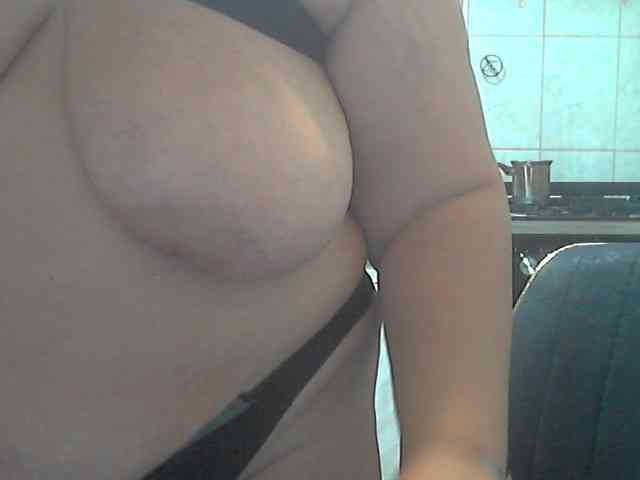 AriannaMilf webcam