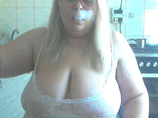 AriannaMilf webcam