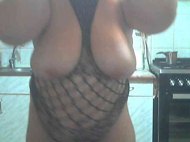 AriannaMilf webcam