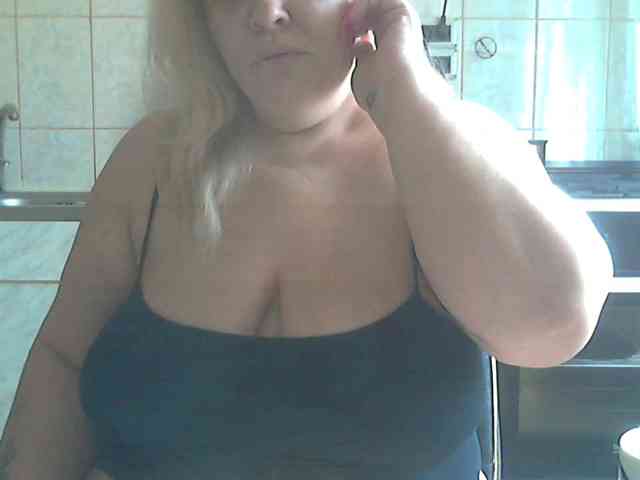 AriannaMilf webcam
