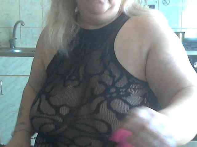 AriannaMilf webcam