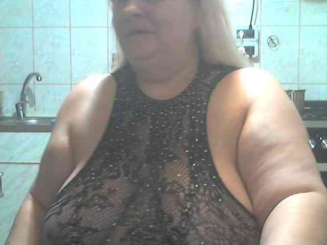 AriannaMilf webcam