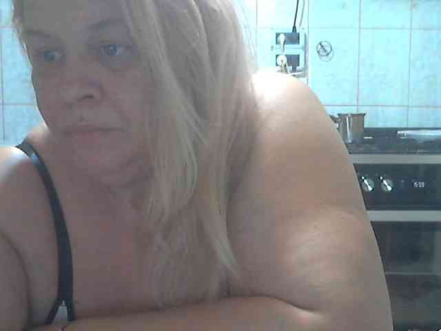 AriannaMilf webcam