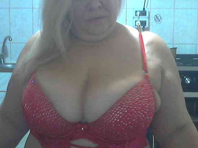 AriannaMilf webcam