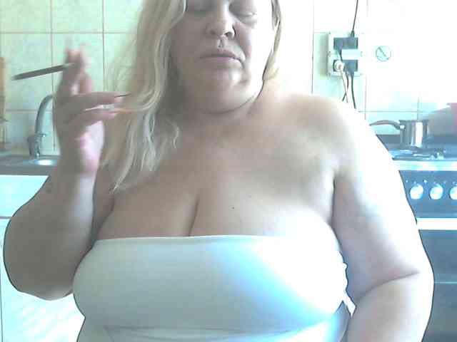 AriannaMilf webcam