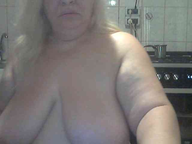 AriannaMilf webcam