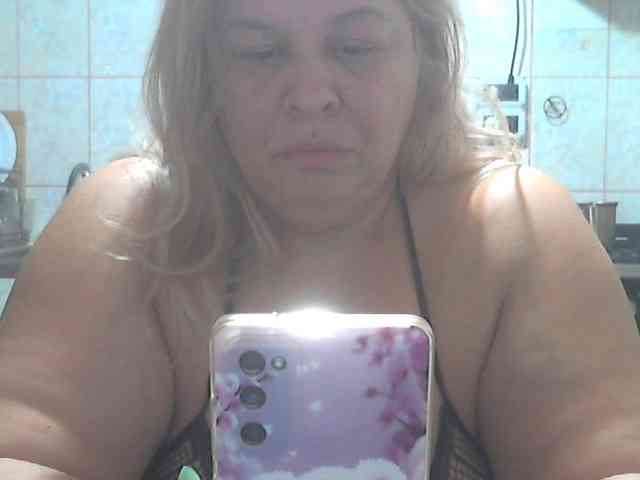 AriannaMilf webcam