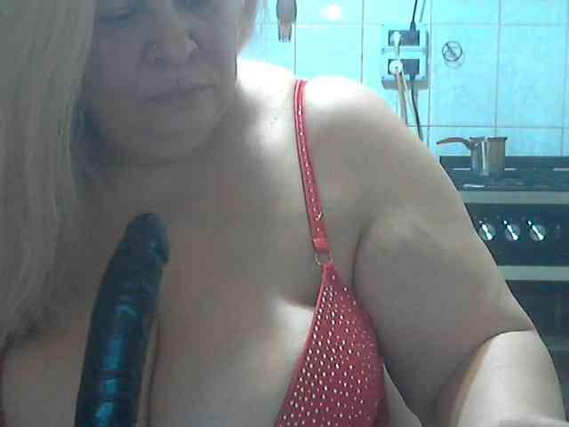 AriannaMilf webcam