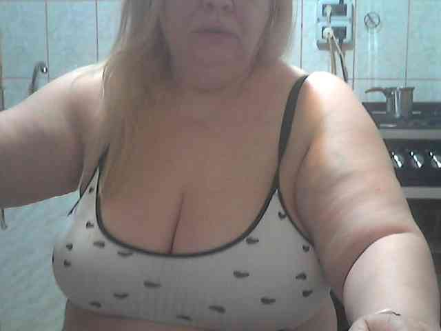 AriannaMilf webcam