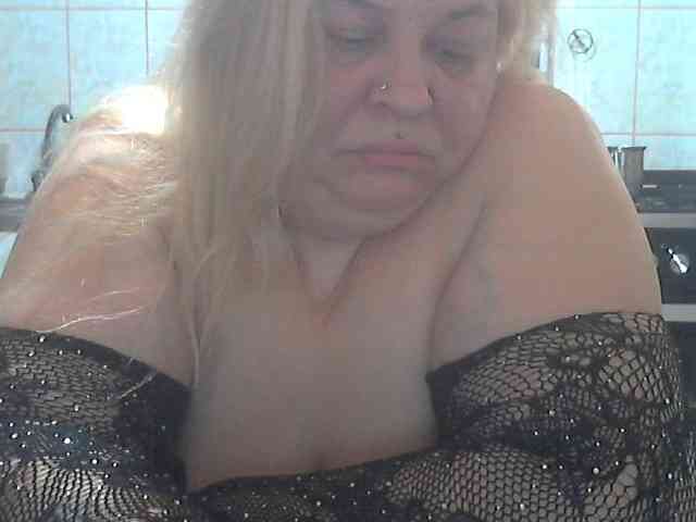 AriannaMilf webcam