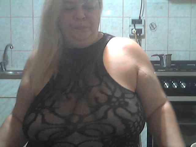 AriannaMilf webcam