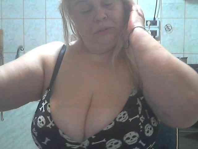 AriannaMilf webcam