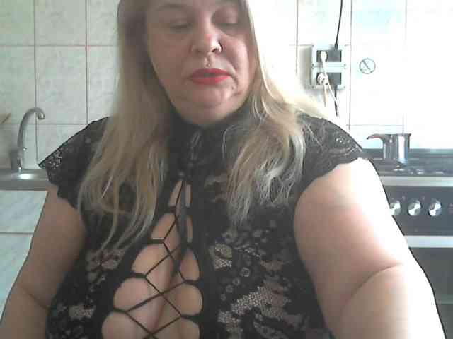 AriannaMilf webcam