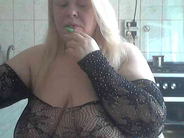 AriannaMilf webcam