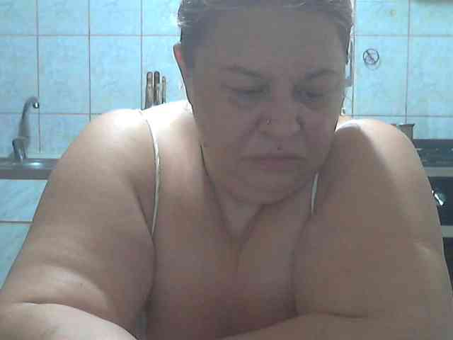AriannaMilf webcam