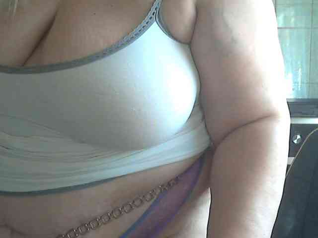 AriannaMilf webcam