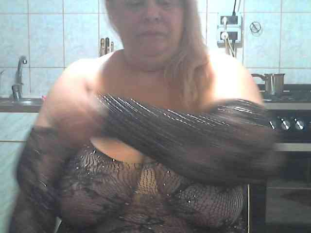 AriannaMilf webcam