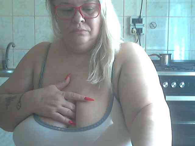 AriannaMilf webcam